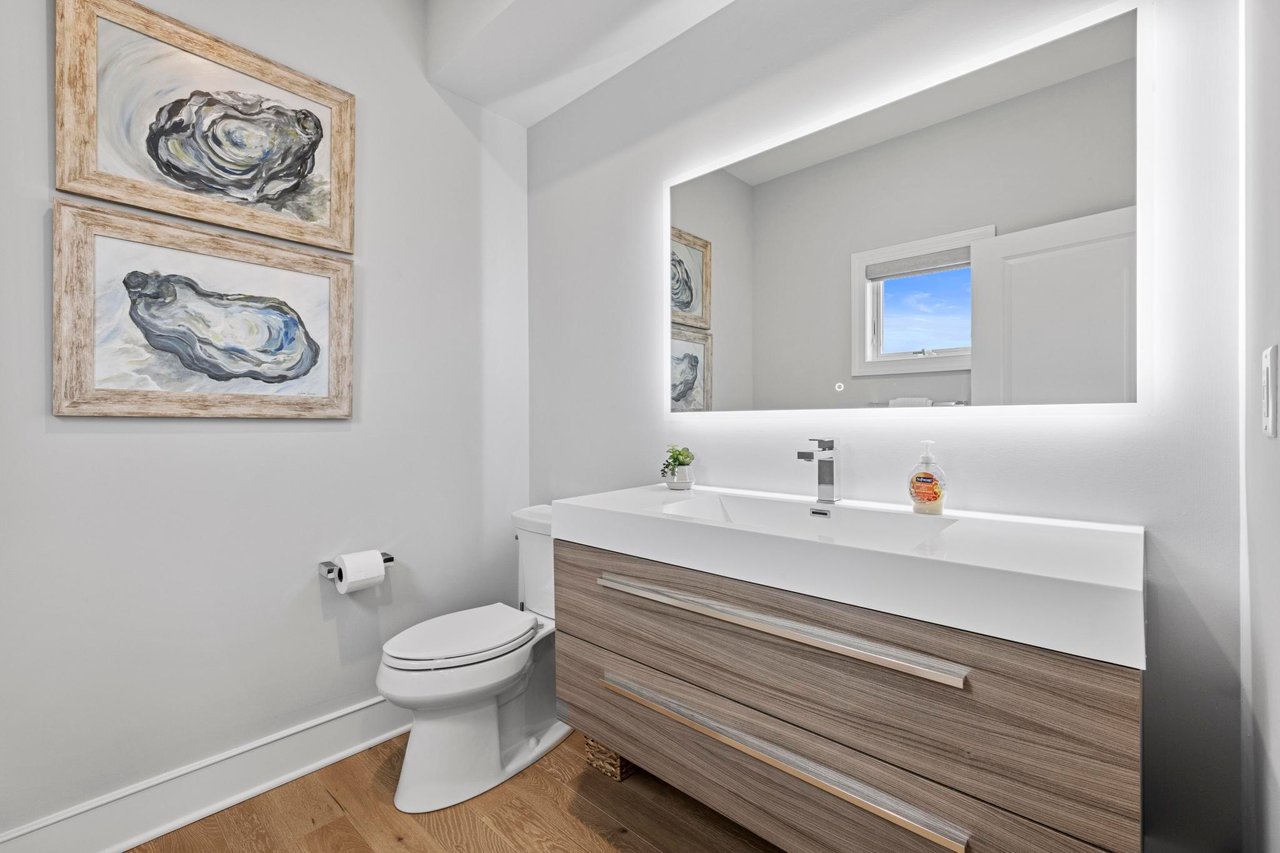 108 W 15th Street