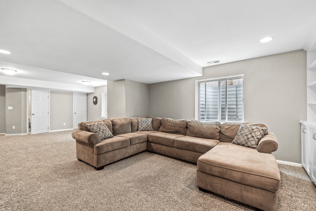 Just Listed: Vista Ridge Home that Backs to Park