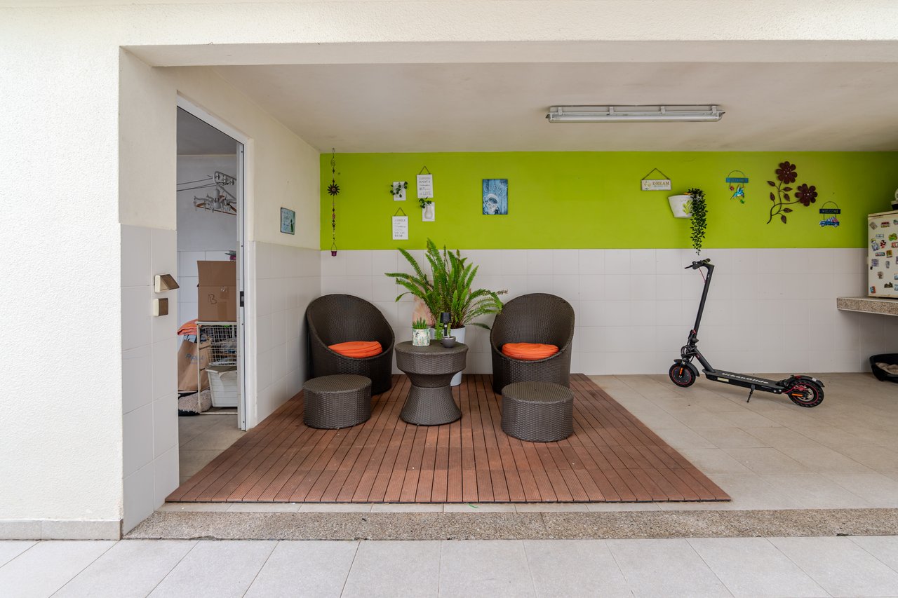 Four-bedroom Villa in Porto