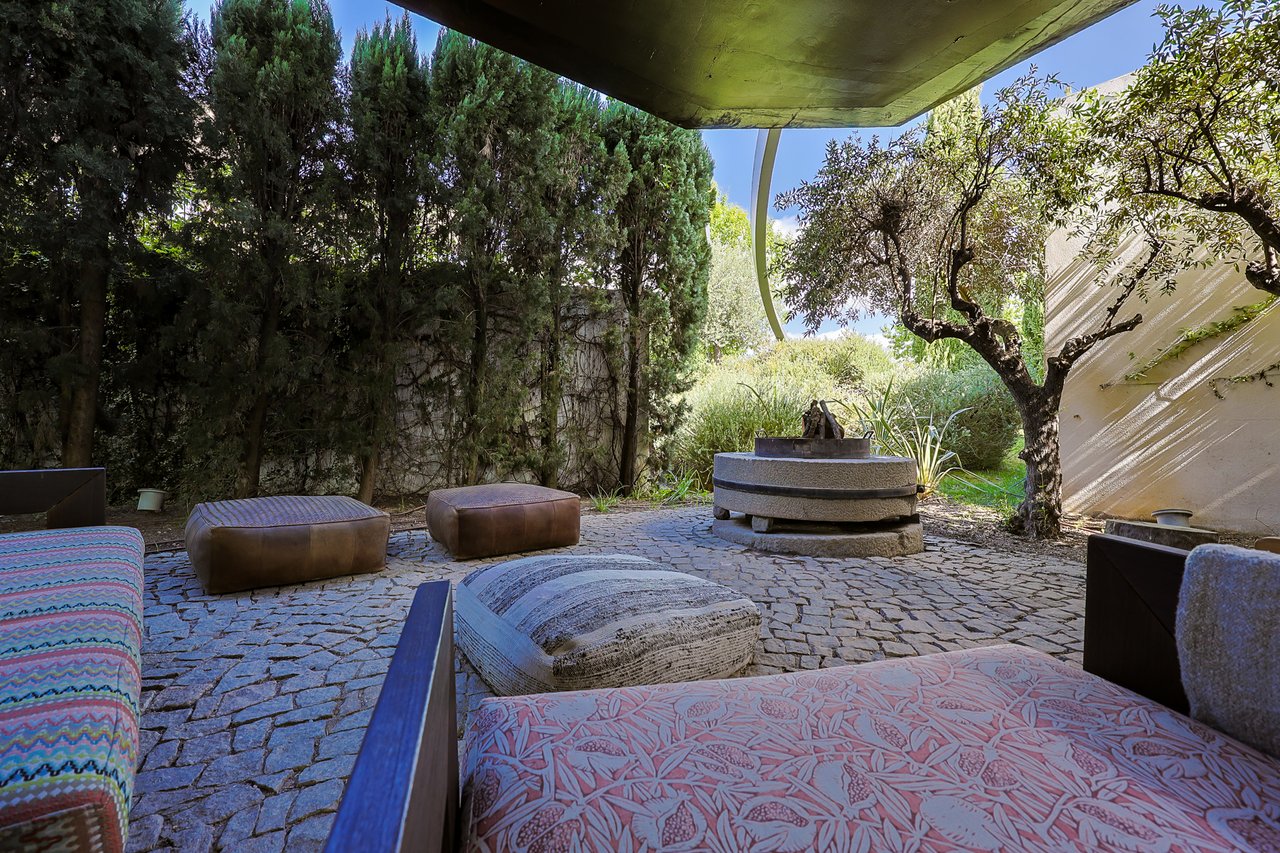 Luxury Wellness & Sports Retreat in Portugal with Expansion Upside & €1M+ Revenue