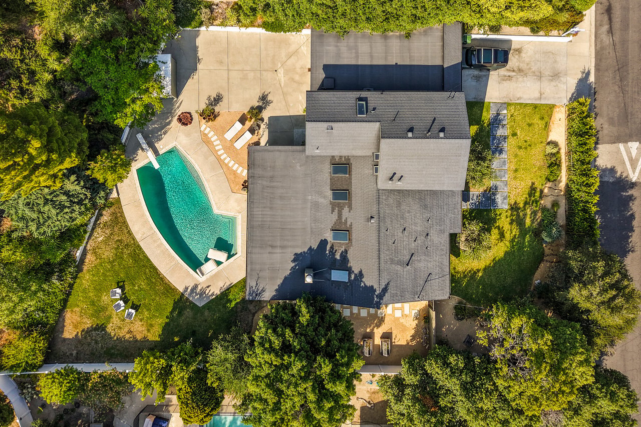 16727 Pineridge Drive