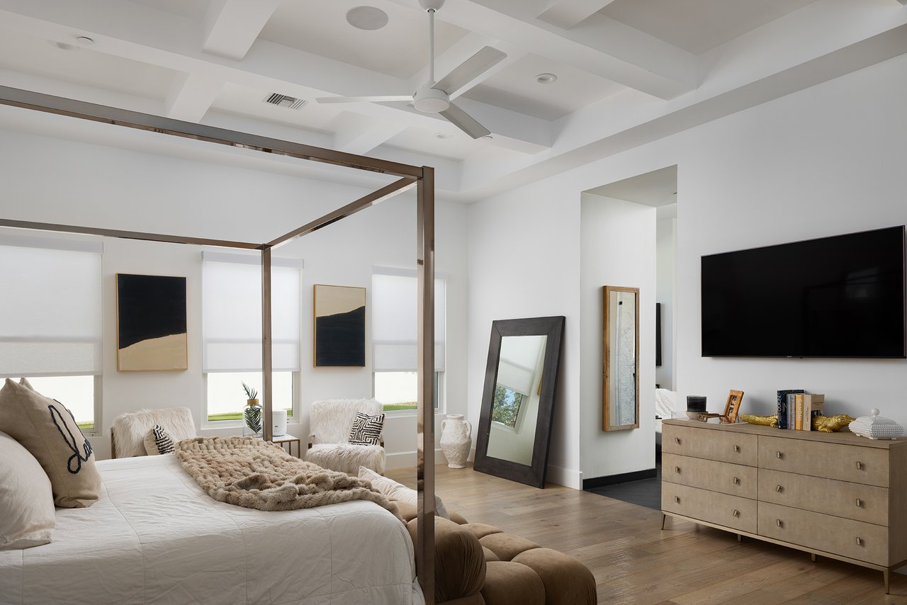 12020 N 104TH Street