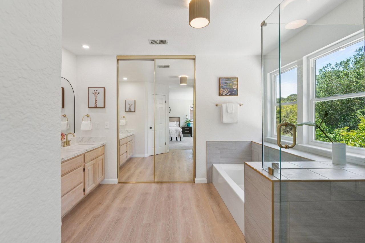 219 Butterfield Dr