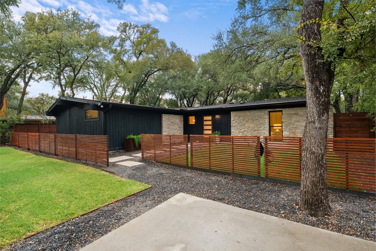 440 Ridgewood Rd