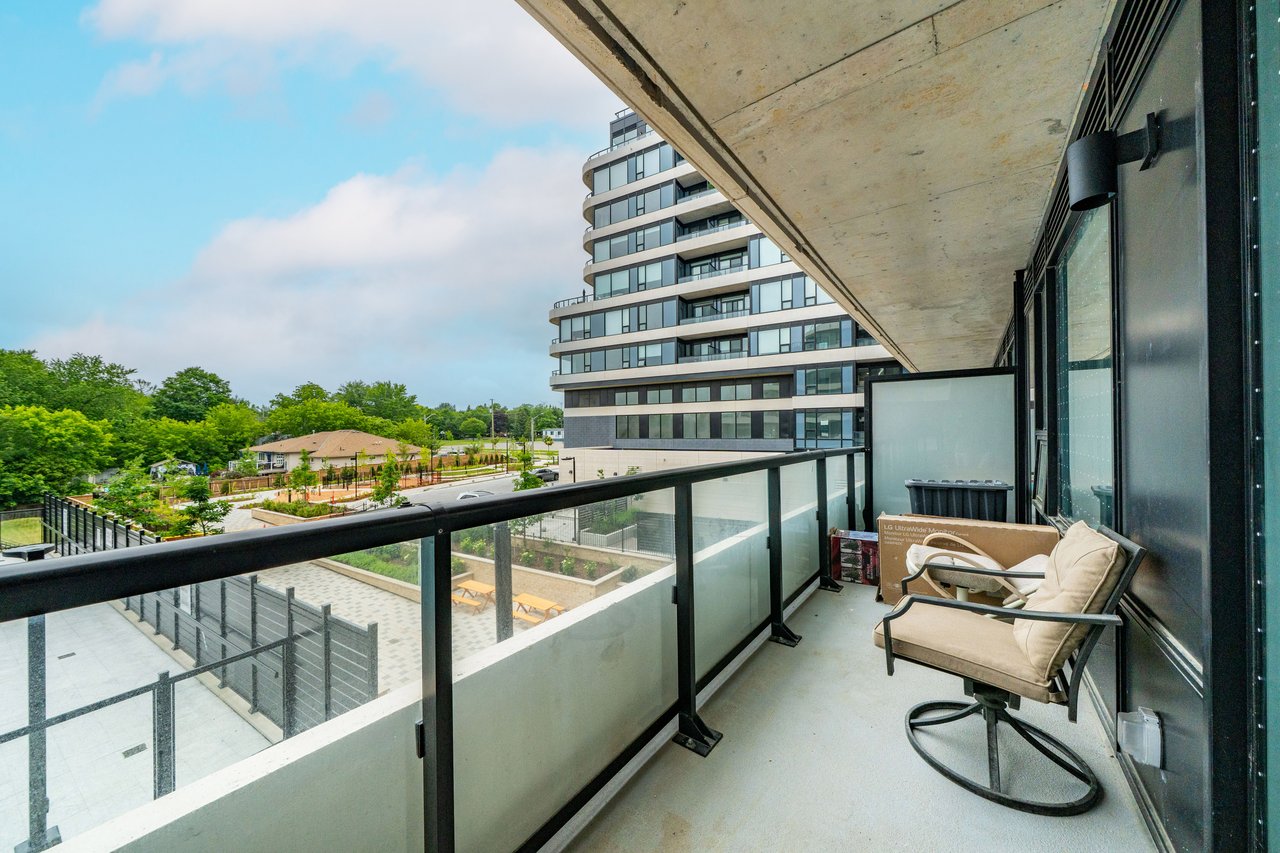 8188 Yonge Street, 235