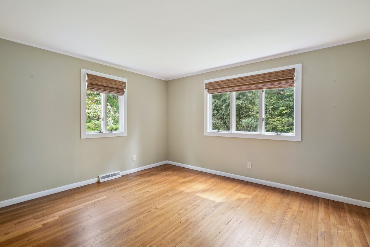 49 Rock Hill Road