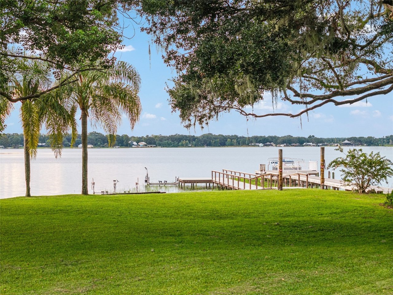 10745 SE Sunset Harbor Rd