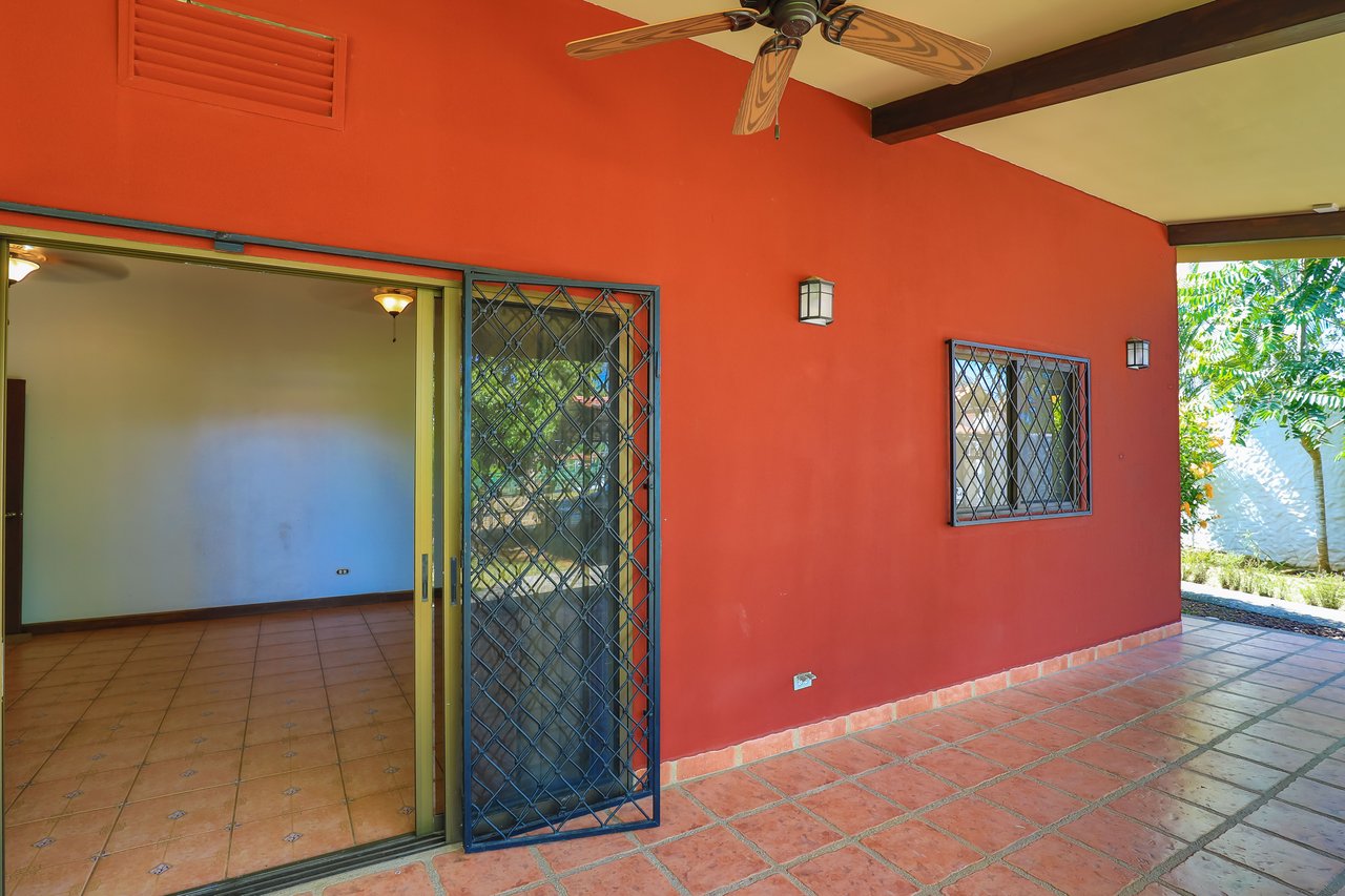 Hacienda-Style Retreat For Sale in Naranjito