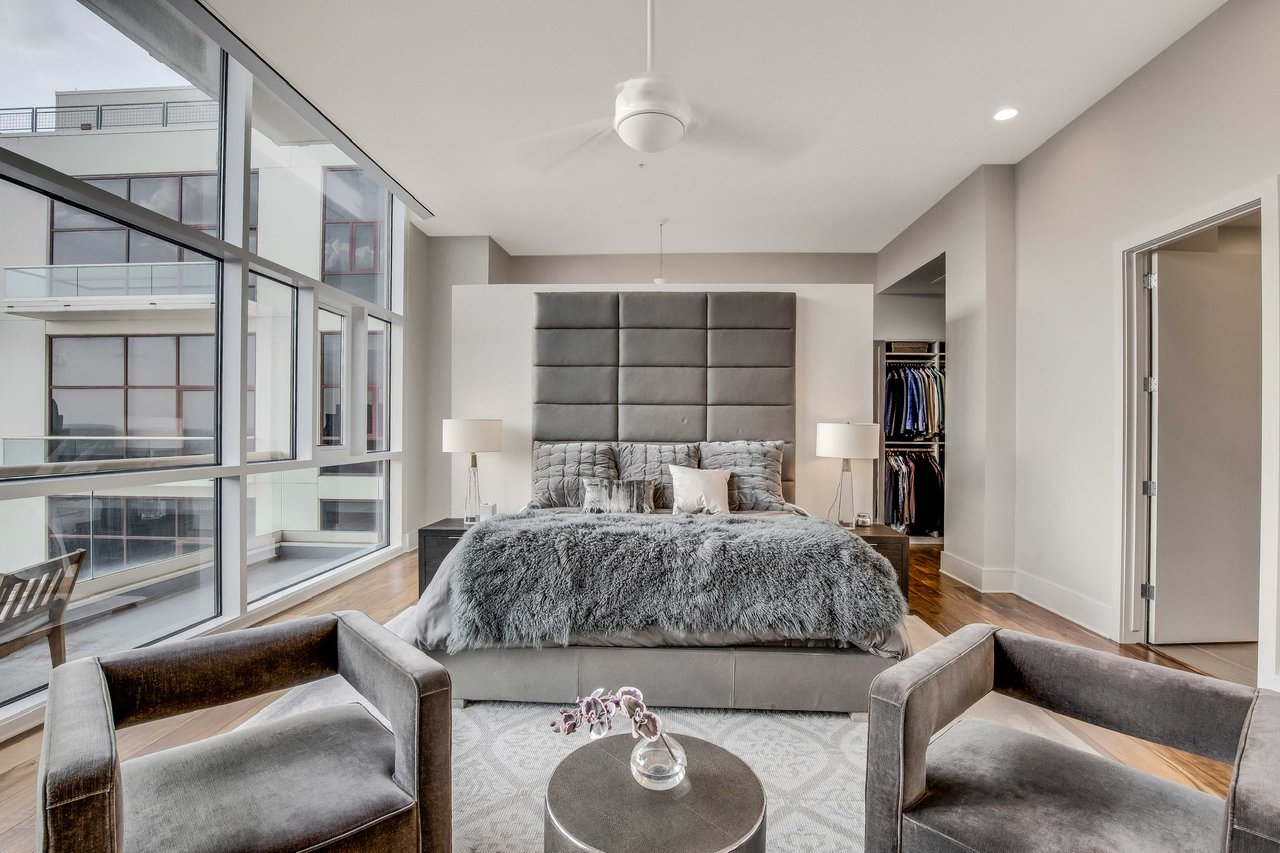 555 E 5th St, Unit 3022