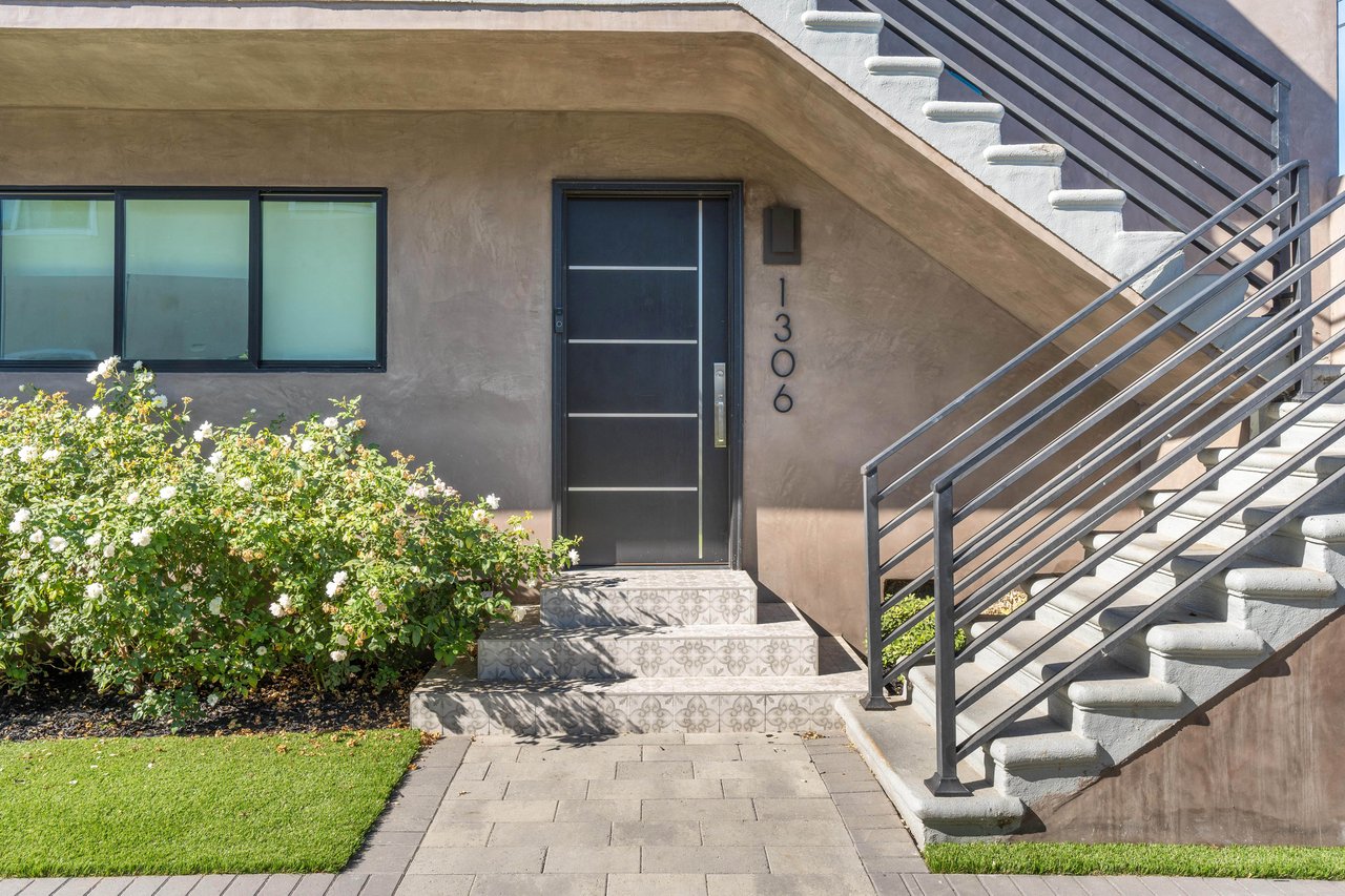 1310 W Valencia Drive