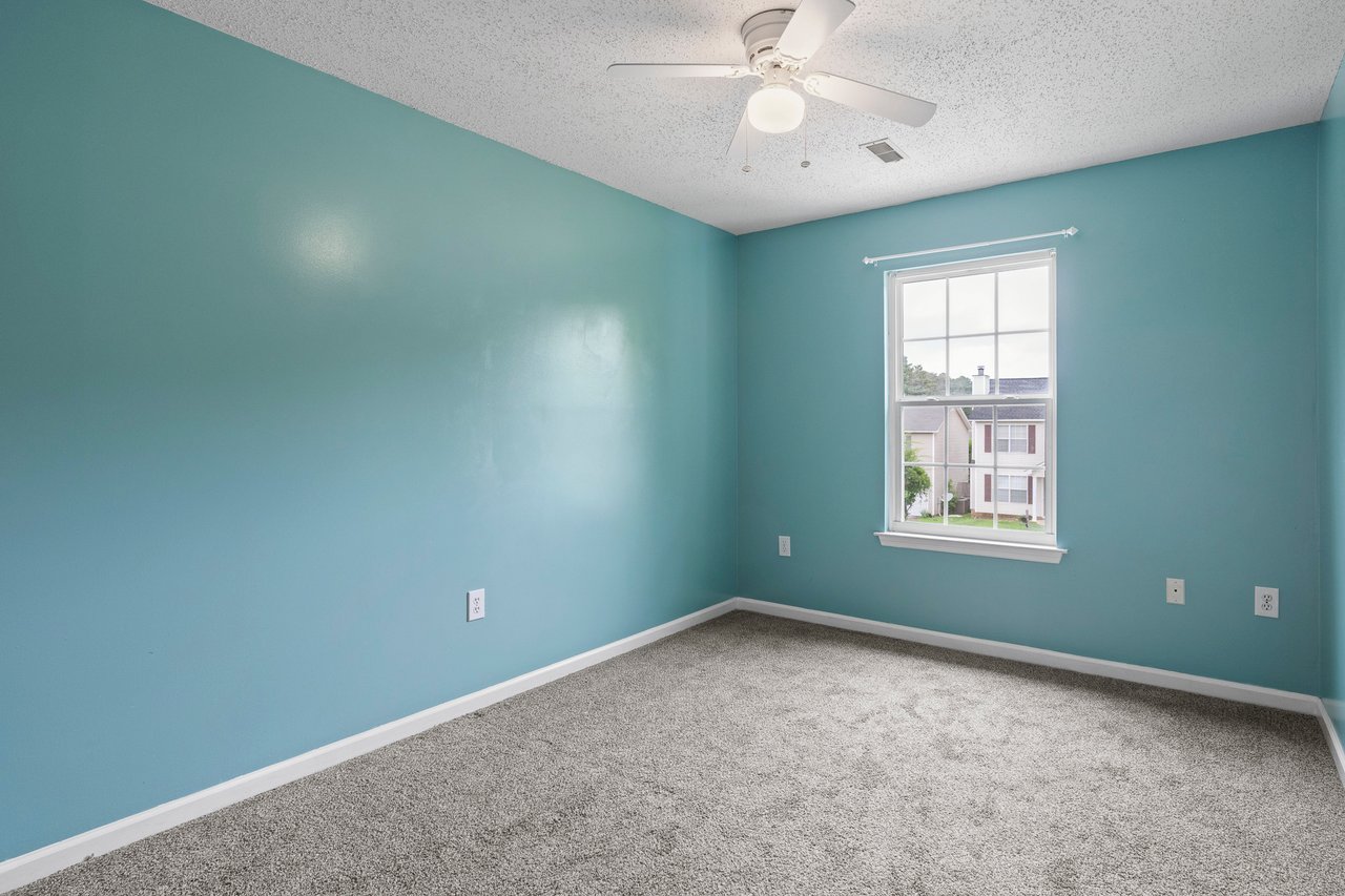 MADISON CITY SCHOOLS! 3 Beds Plus Bonus!