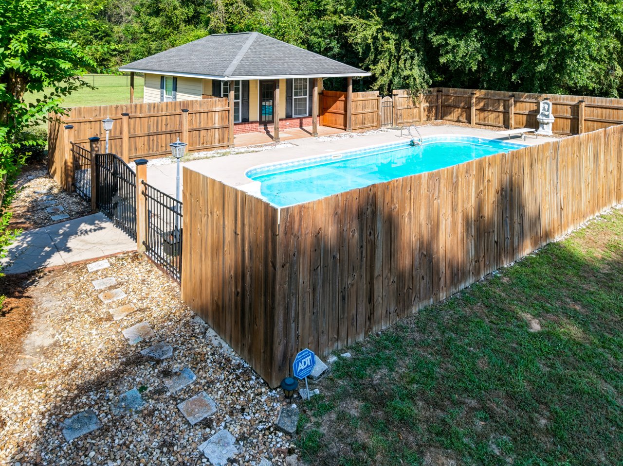 299 Country Club Road, Bainbridge, GA