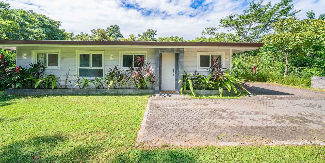 Las Ventanas 44 | Exquisite Caribbean-Style Pool Home in Playa Grande