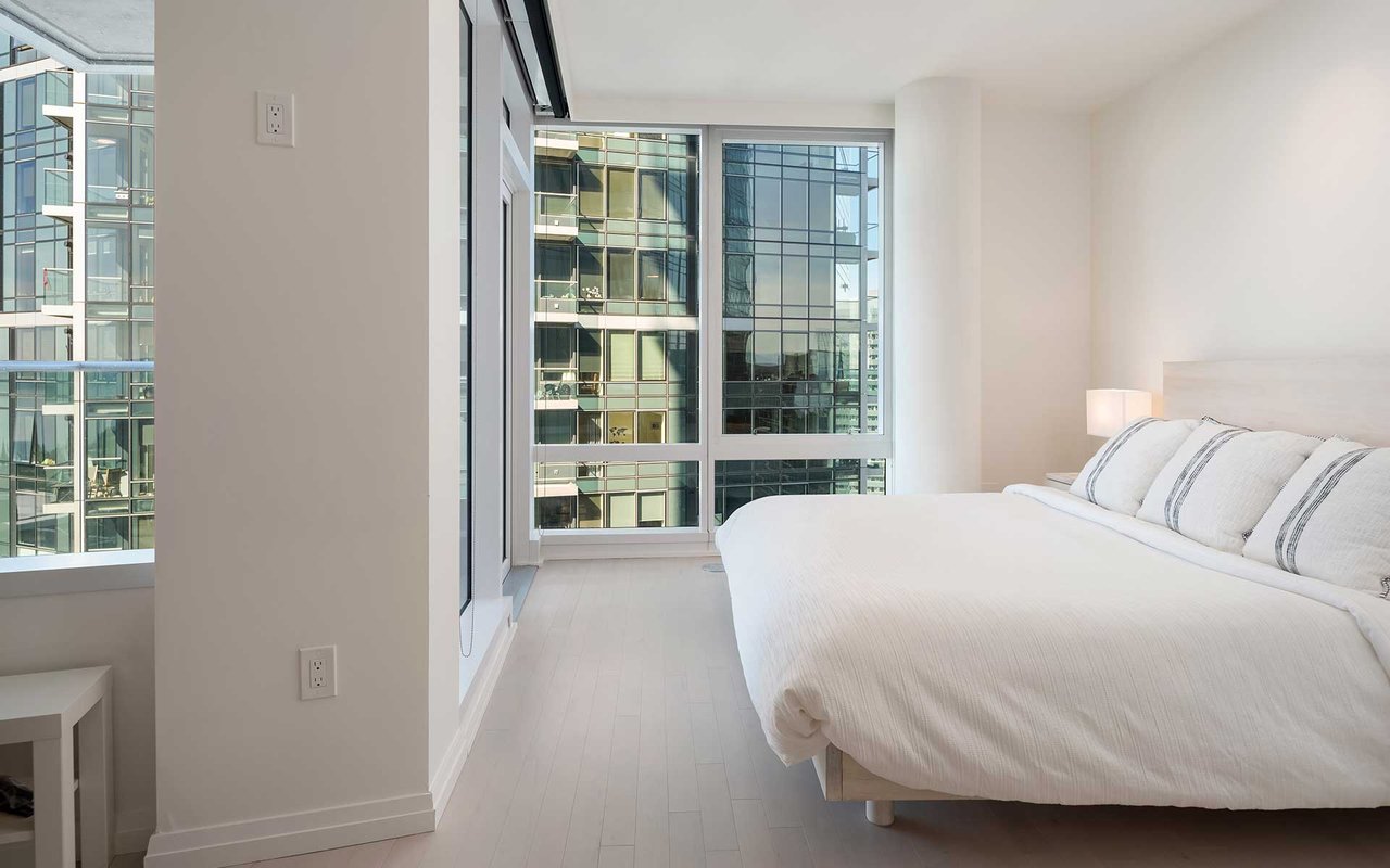 The Vibrant Downtown Lifestyle Awaits at Bellevue Towers