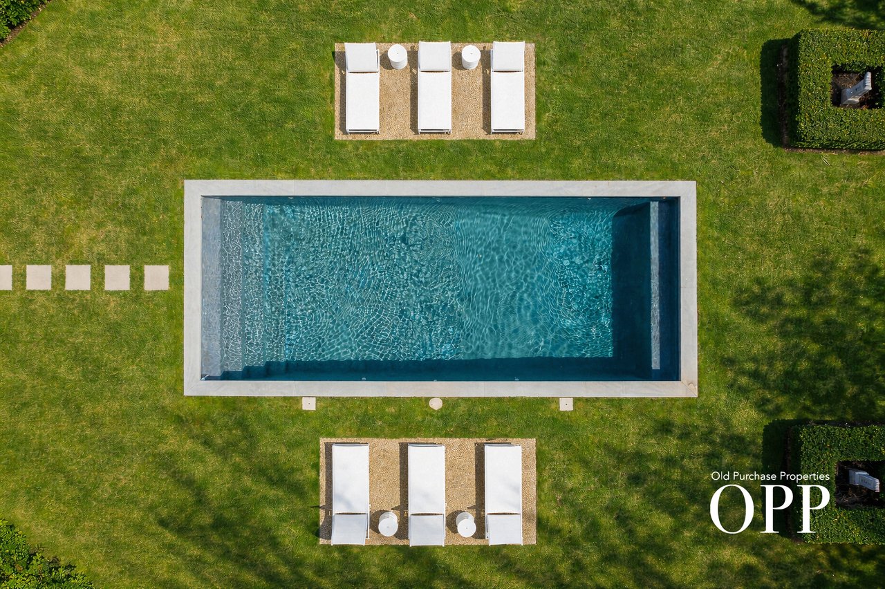 An Expanded Cape with a Private Wing, Set by the Preserve