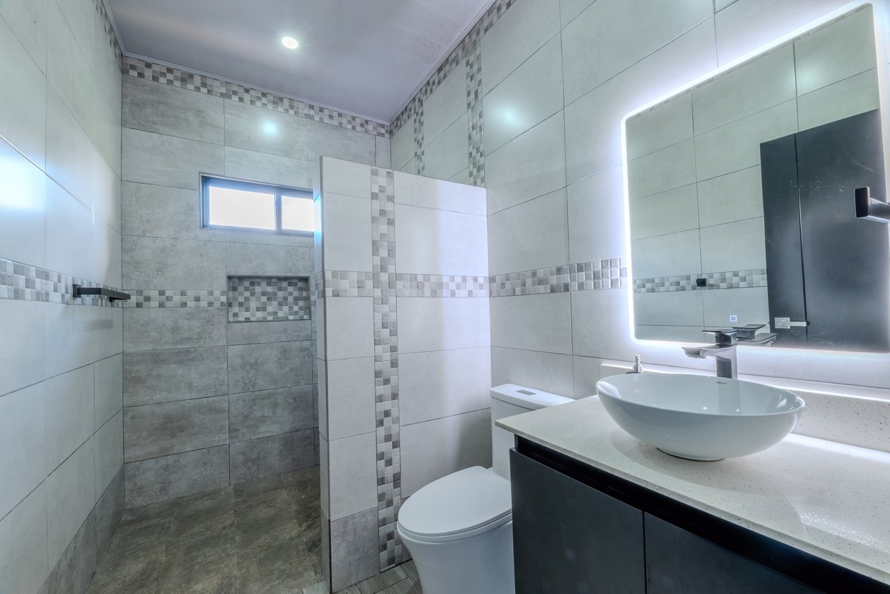 Mordern Home in Pérez Zeledón | 3 bedroom, 2 bathroom 