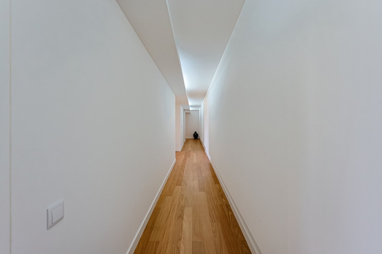 Japanese-Inspired Villa in Bom Sucesso Resort, Óbidos