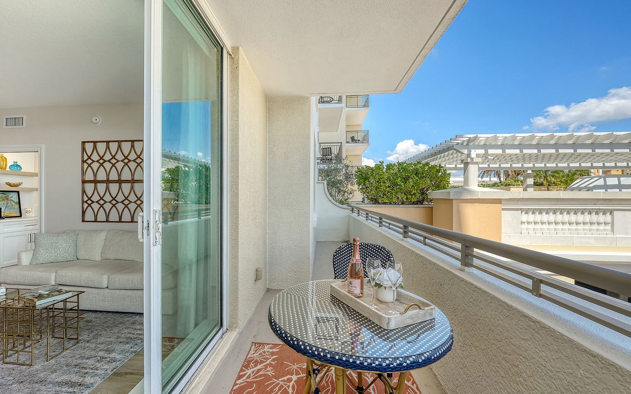 800 N. Tamiami Trail #312