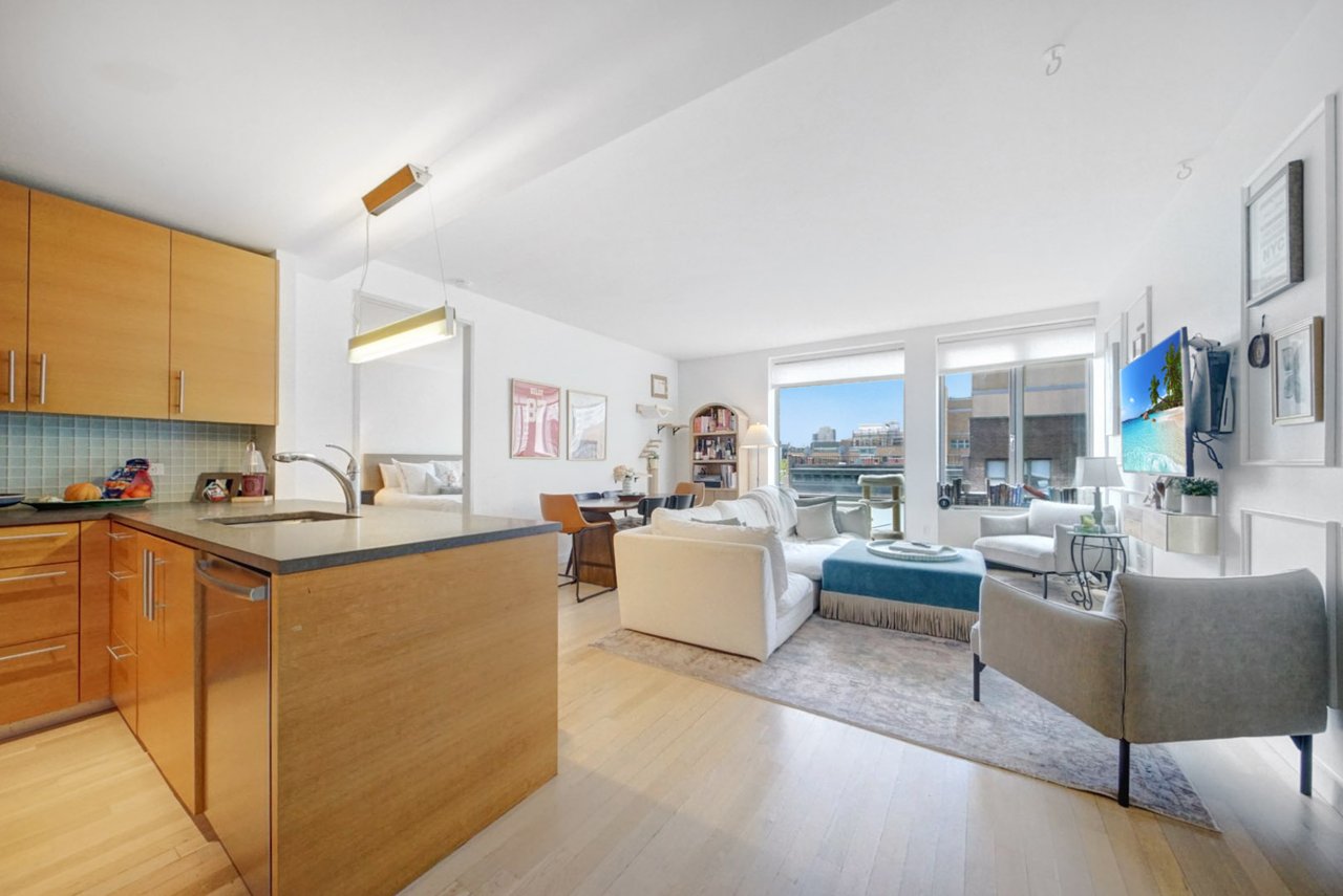 49 North 8th st