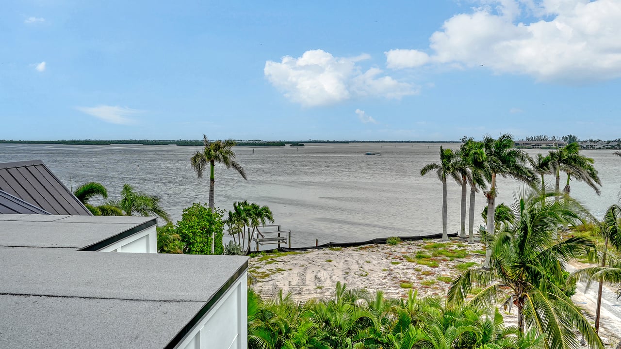 2175 Avenue A, Bradenton Beach, Florida