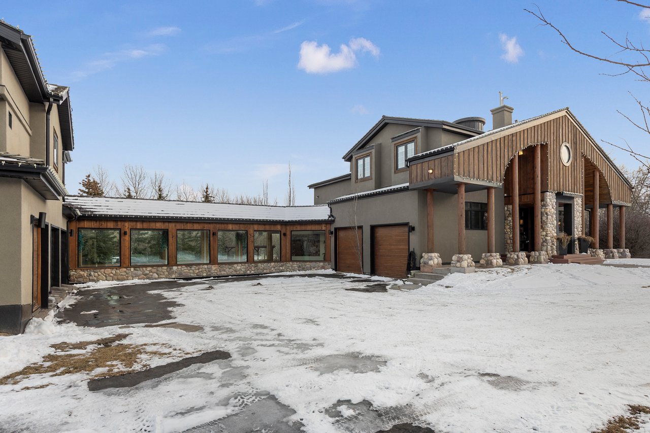 19 Bearspaw Summit Rise