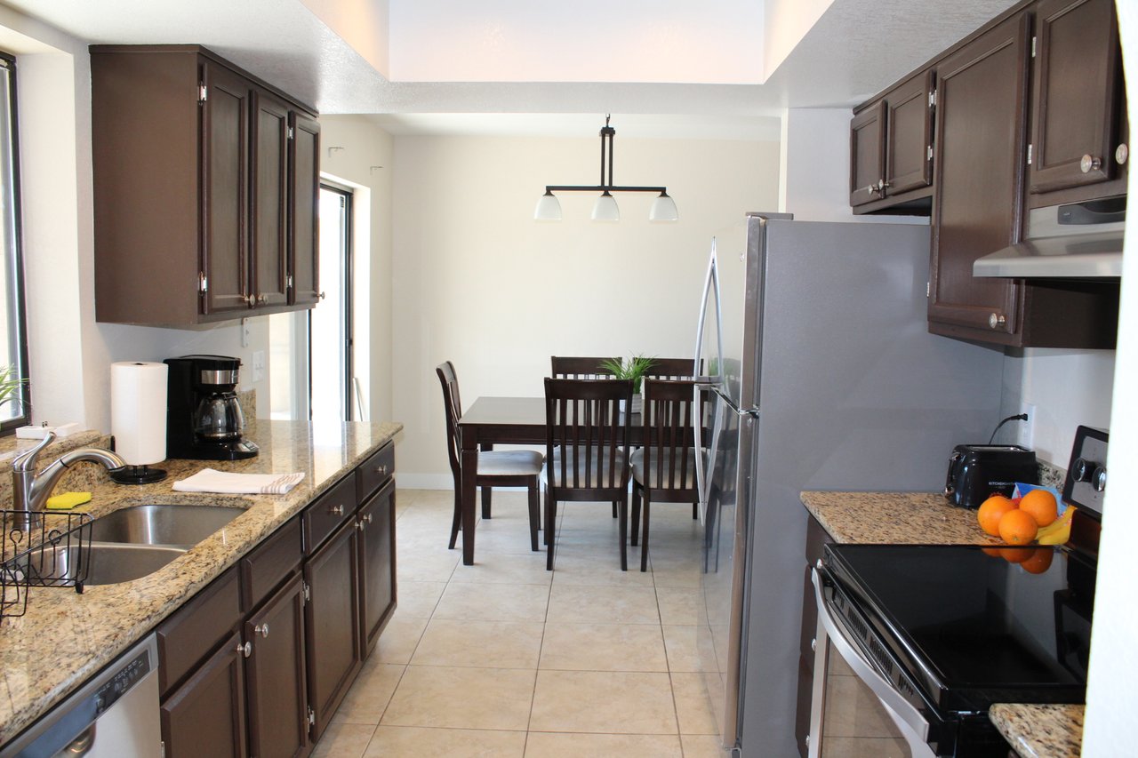 2360 Huntington Dr.