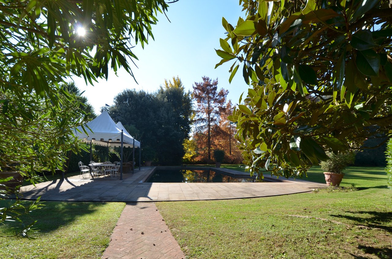 Timeless Lucca Villa with Garden and Pool