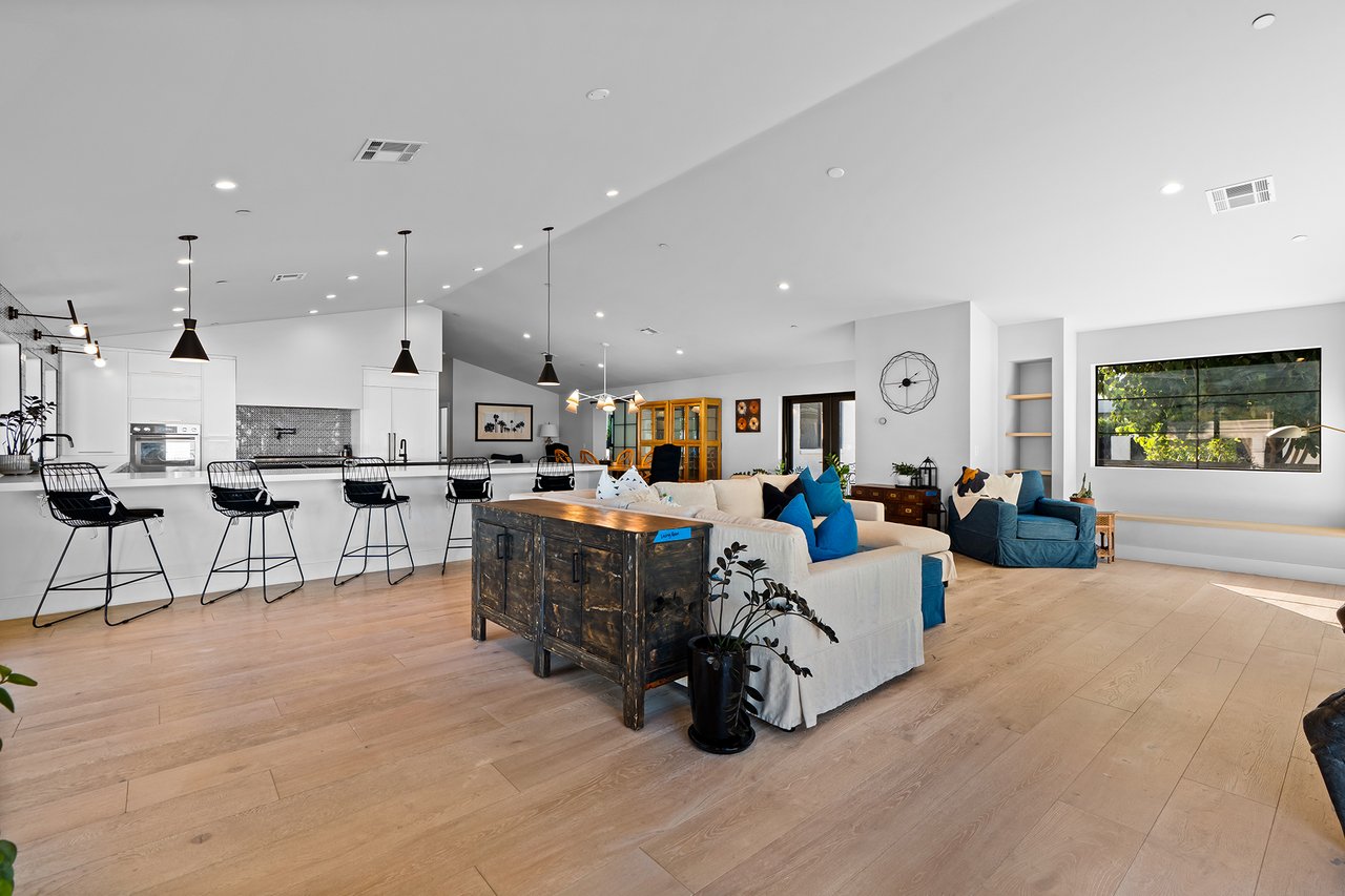 3842 E SAN MIGUEL Avenue, Paradise Valley