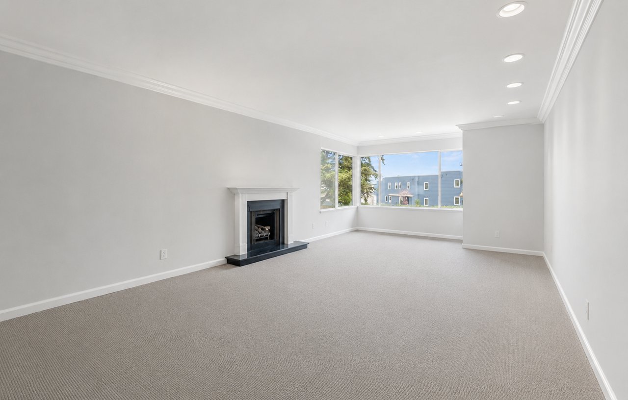 5320 Diamond Heights Blvd. #207
