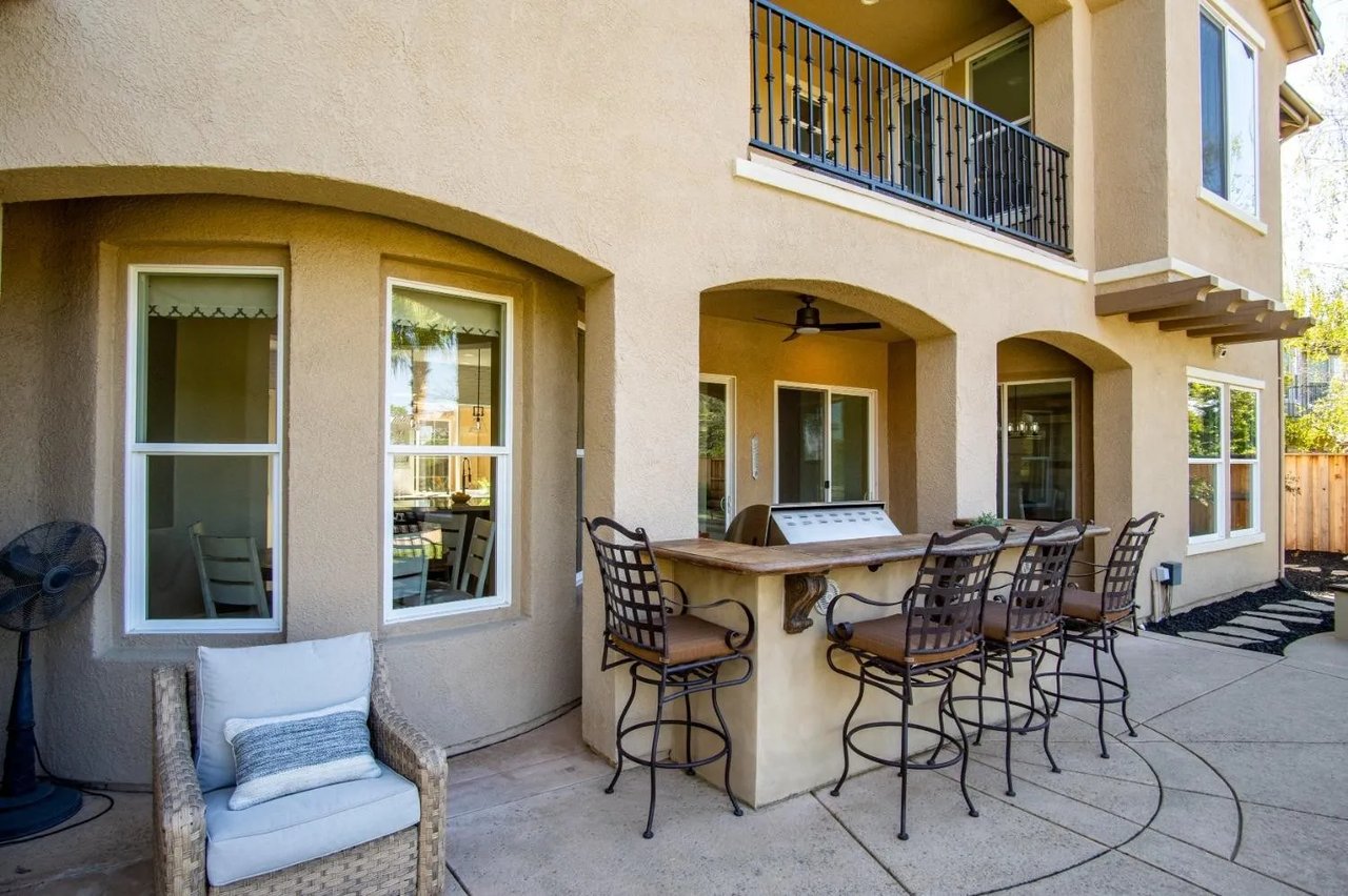 4609 W Imperial View Ct