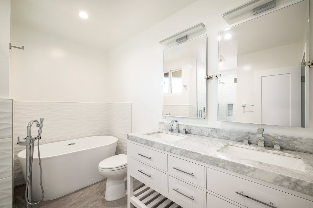 1329 Harvard St Unit: 3