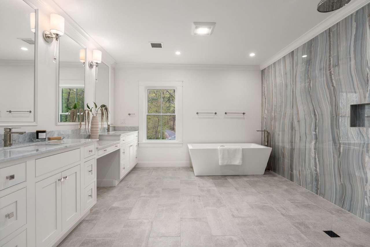 82 Deer Path Lane, Weston, MA 02493