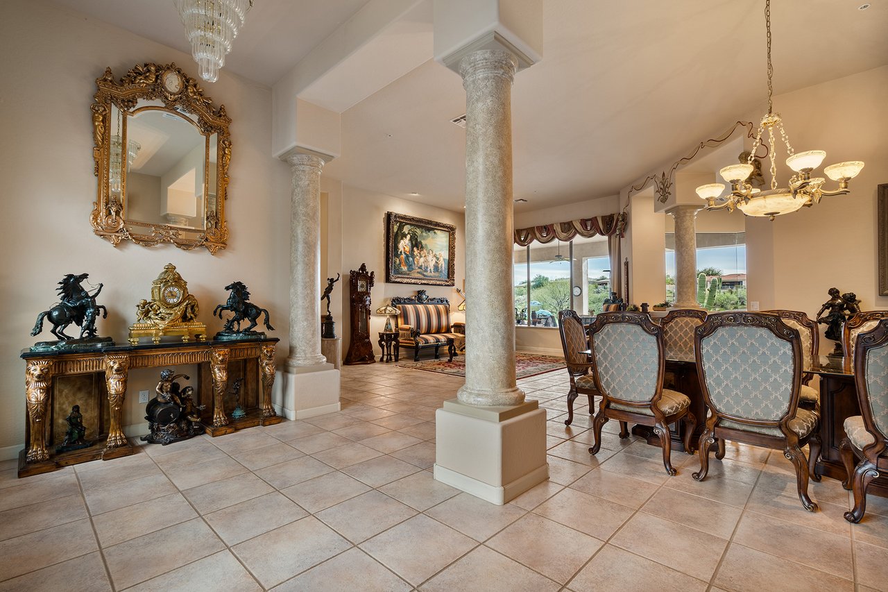 9657 E PEREGRINE Place