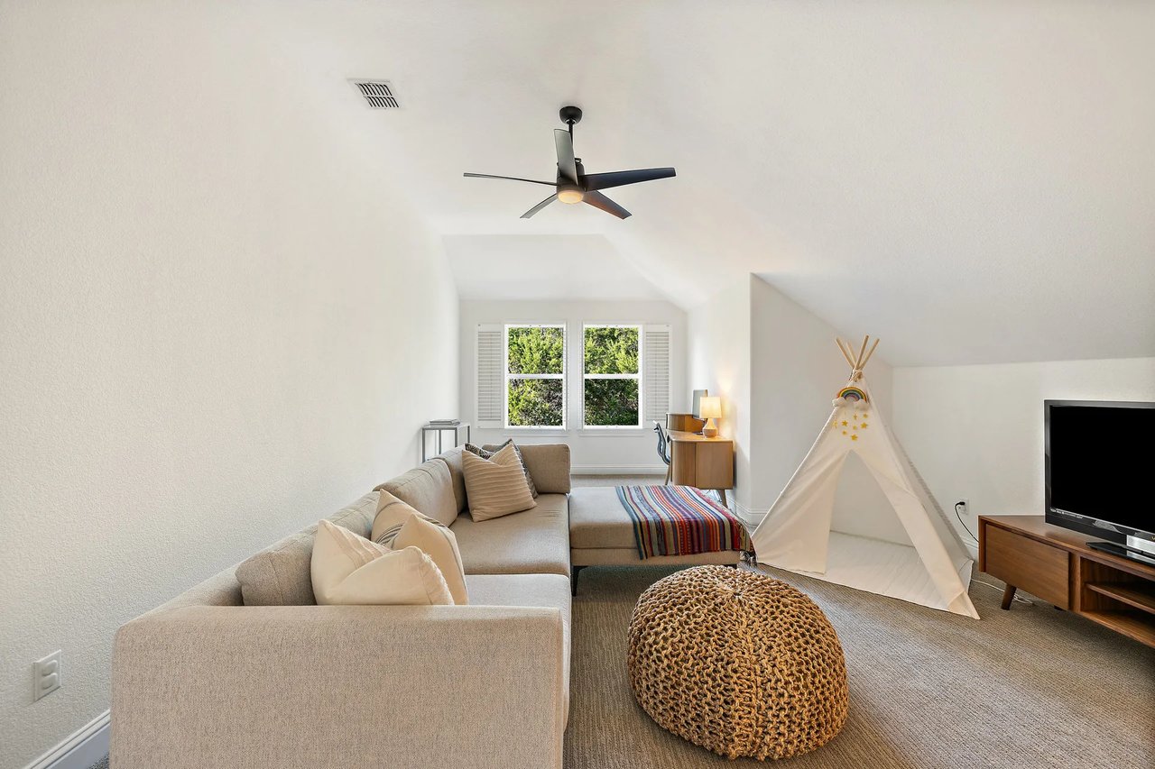 9116 Villa Norte Dr | Mediterranean Luxury in Versante Canyon