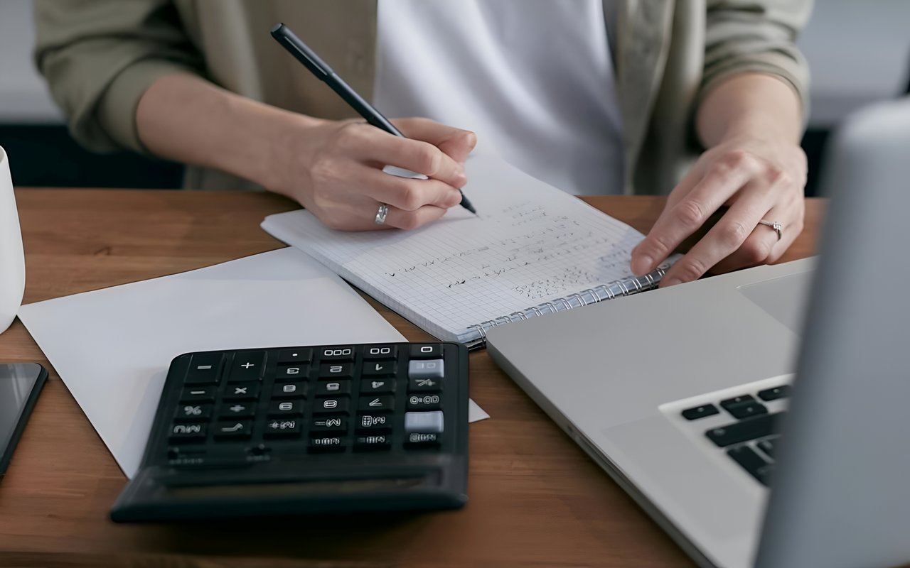 Timing the Market vs. Preparing for It: Which One Actually Pays Off?