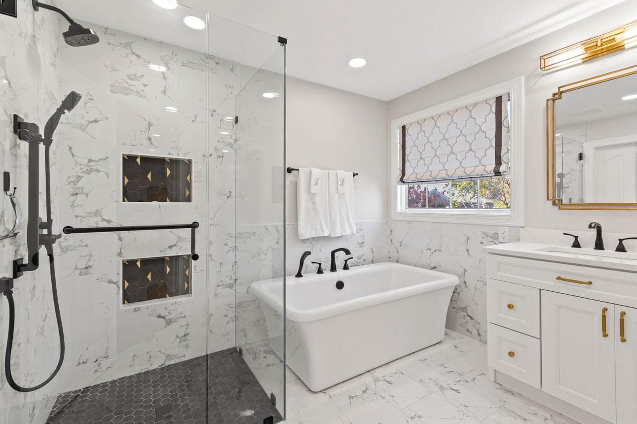 4908 Stillwood Court