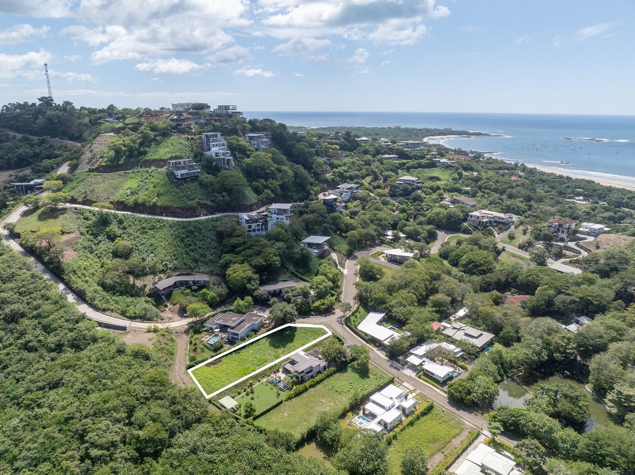 Design-Ready Lot in Tamarindo’s Elite Senderos