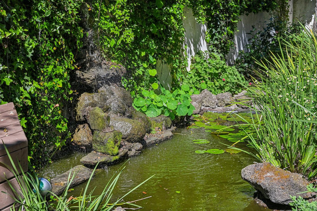 17 Heron Drive | Strawberry