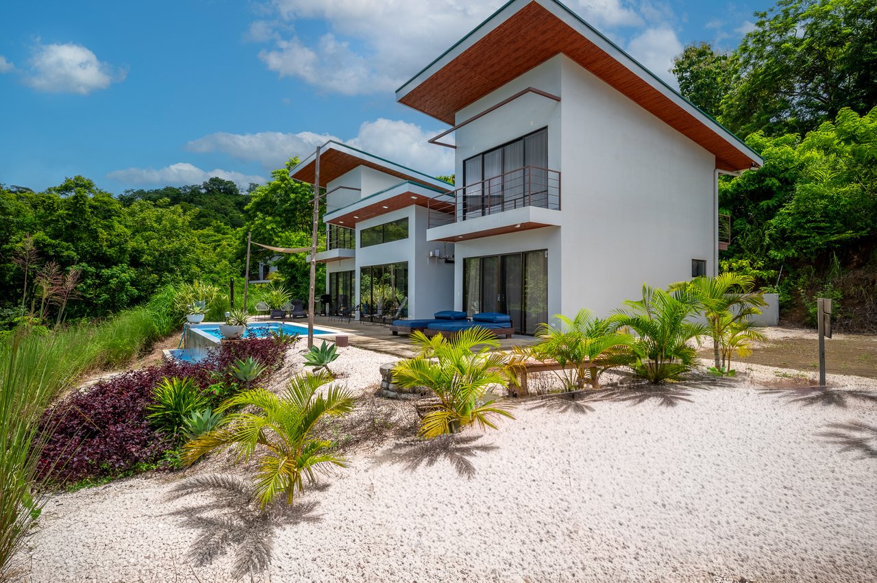 Casa Coroico | Ocean View Investment Opportunity in Pinilla Highlands
