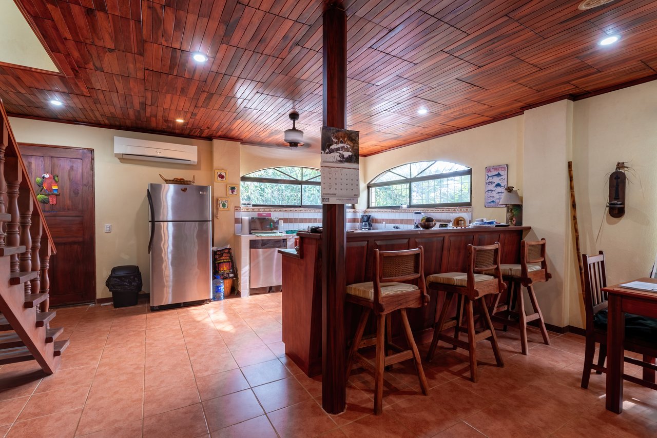 Fully Furnished 3-Bedroom Home in Tinamastes | 0.4 Acres