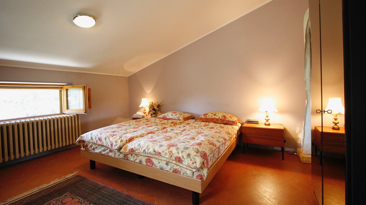 VILLA DI MEZZO