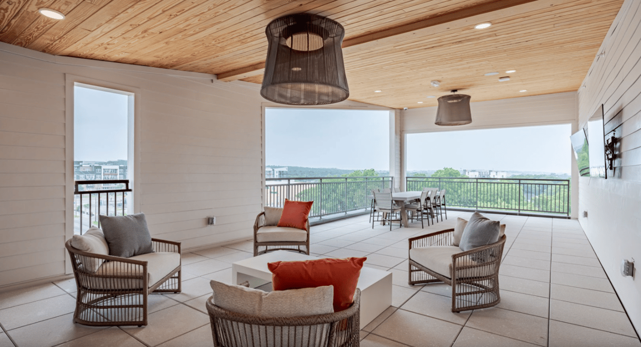 Up to 10 weeks free base rent