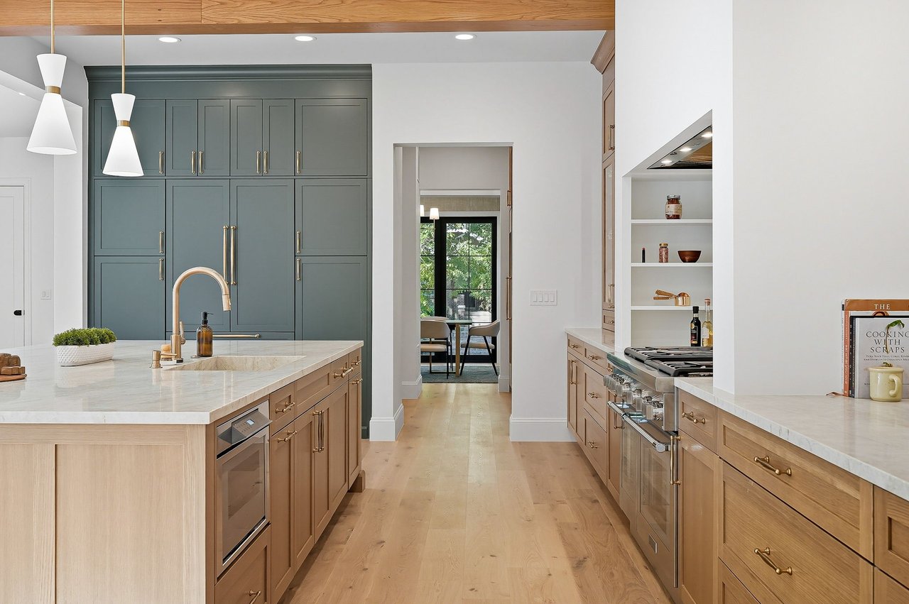 1184 S. Williams St