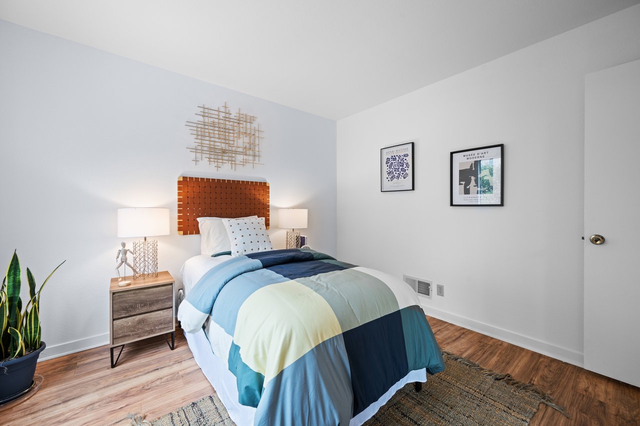 great bedroom at 1449 Innes Avenue in the Bayview San Francisco