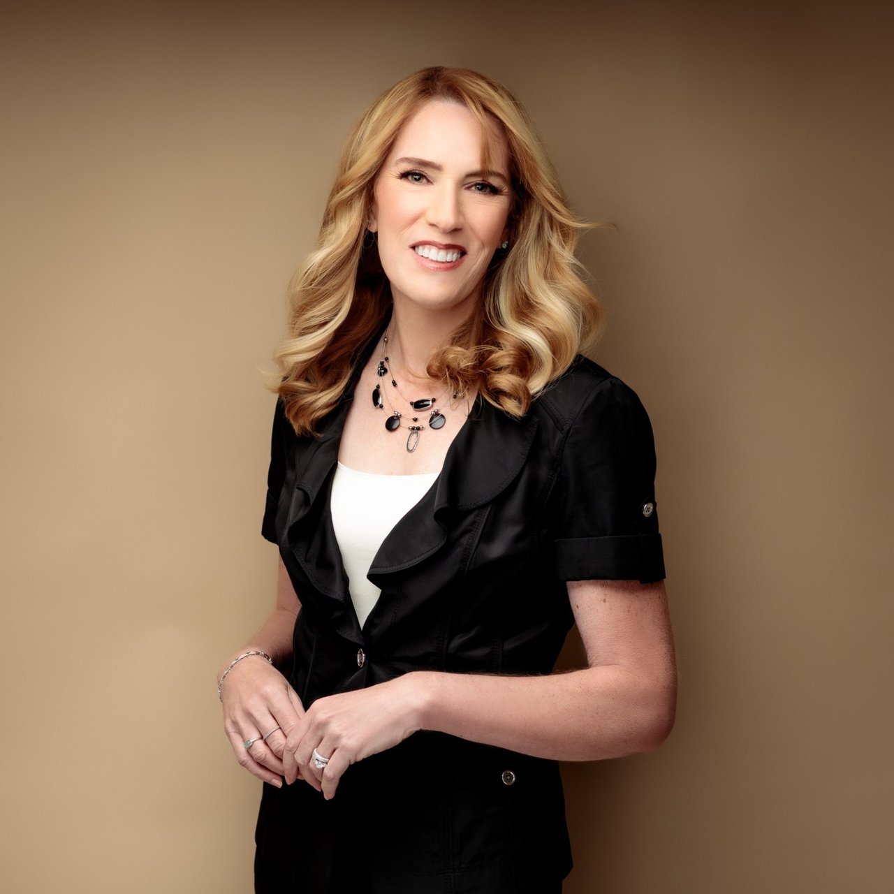 Jennifer Drake Marco Island, FL Real Estate Agent Headshot