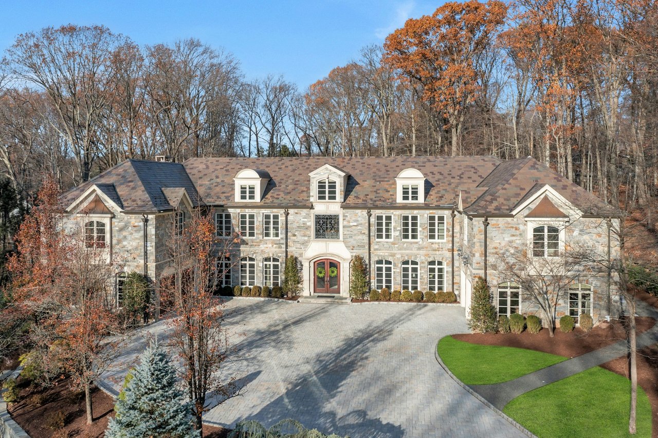 9 Ridge Crest Road
