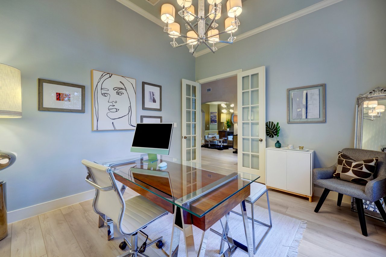 12100 Azure Shores Ct.