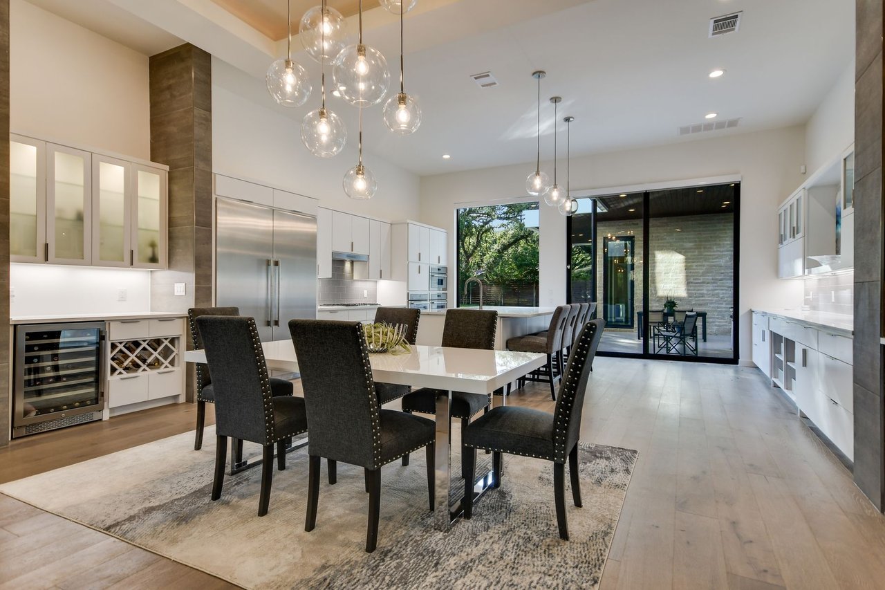 Reveille Modern