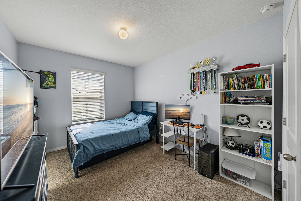 10951 PENNY GALE LOOP