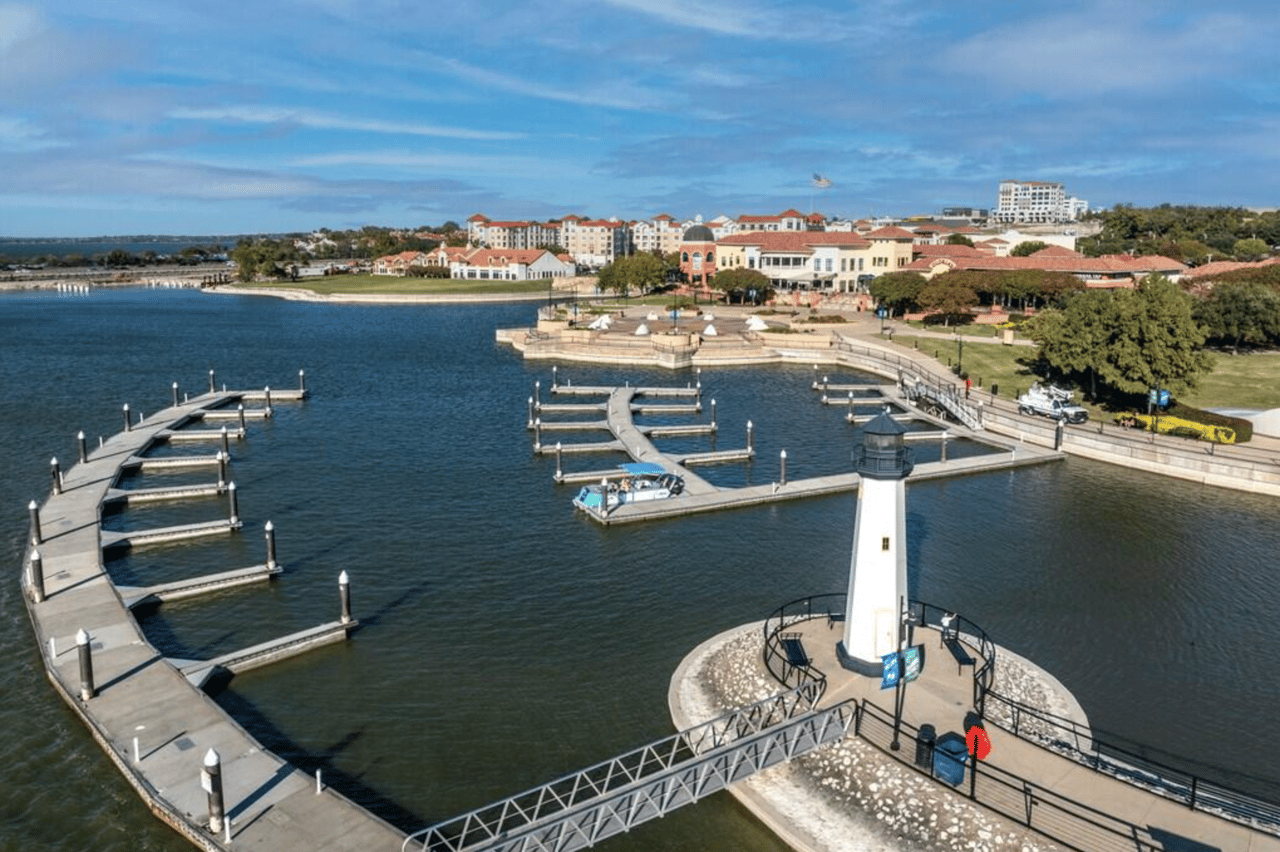 Rockwall, TX Real Estate: Lakefront Living Near Dallas